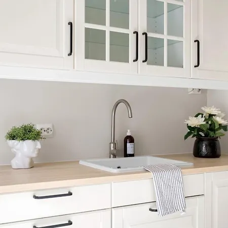 Apartamento Modern 3-bedroom In The Heart Of