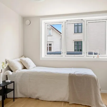 Apartamento Modern 3-bedroom In The Heart Of *