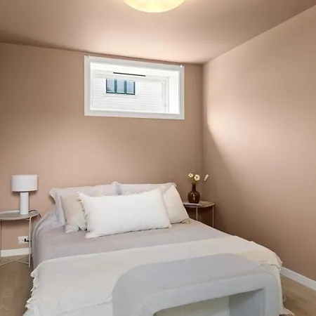 Apartamento Modern 3-bedroom In The Heart Of Stavanger