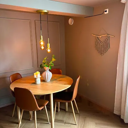 Apartamento Modern 3-bedroom In The Heart Of Stavanger